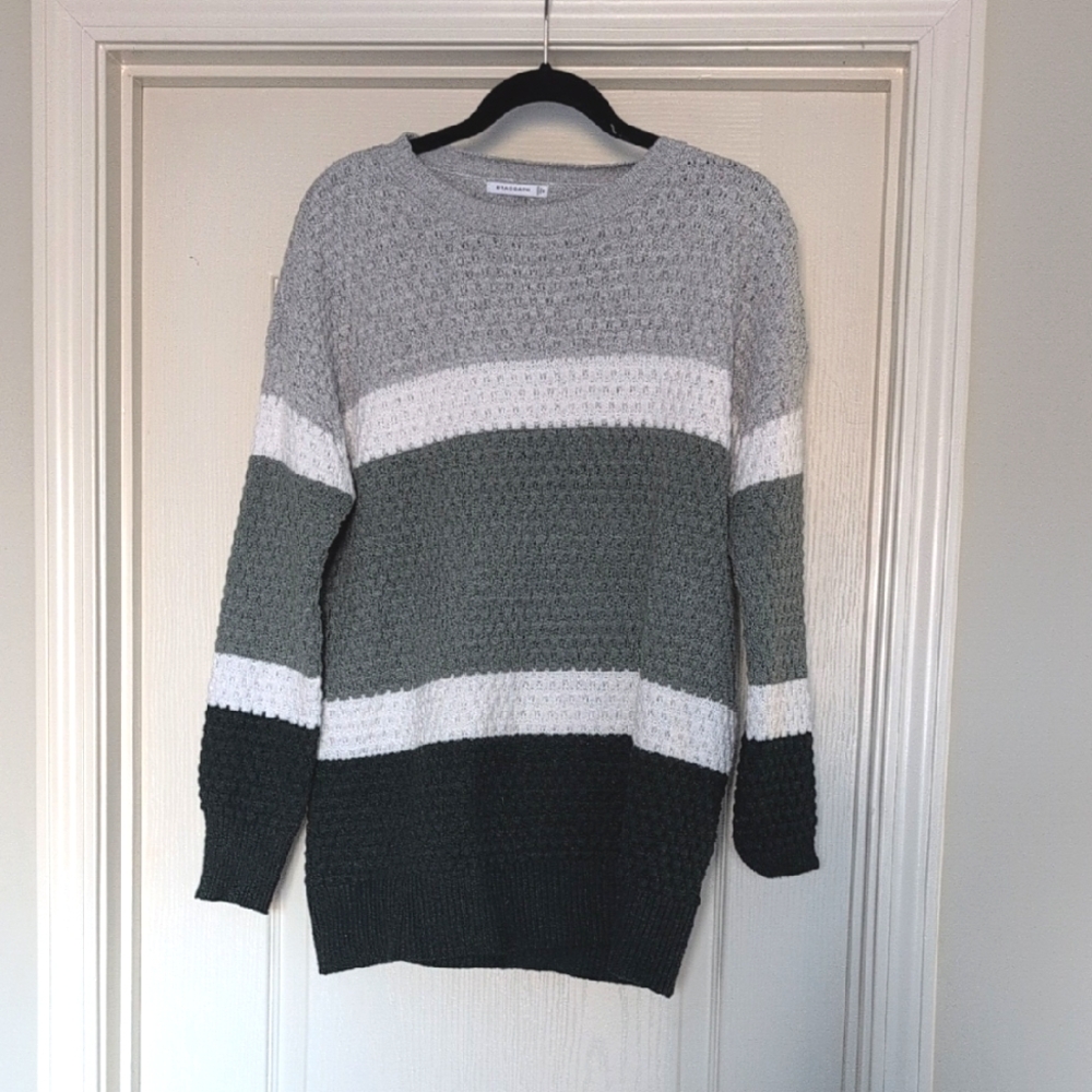 Colorblock Knit Sweater - Green and White